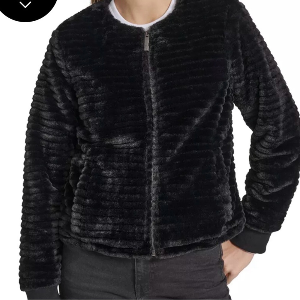 ANDREW MARC
FauxMink Ribbed Collarless Jacket